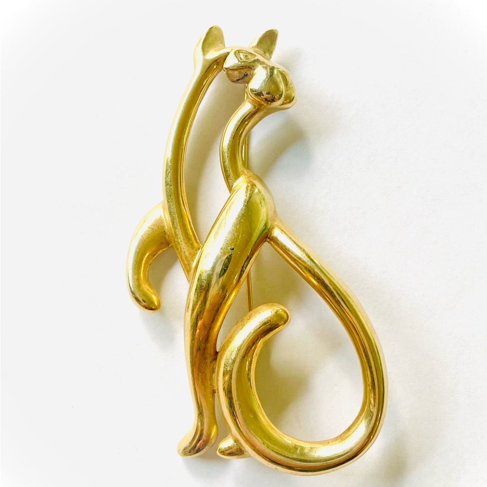Vintage cat brooch